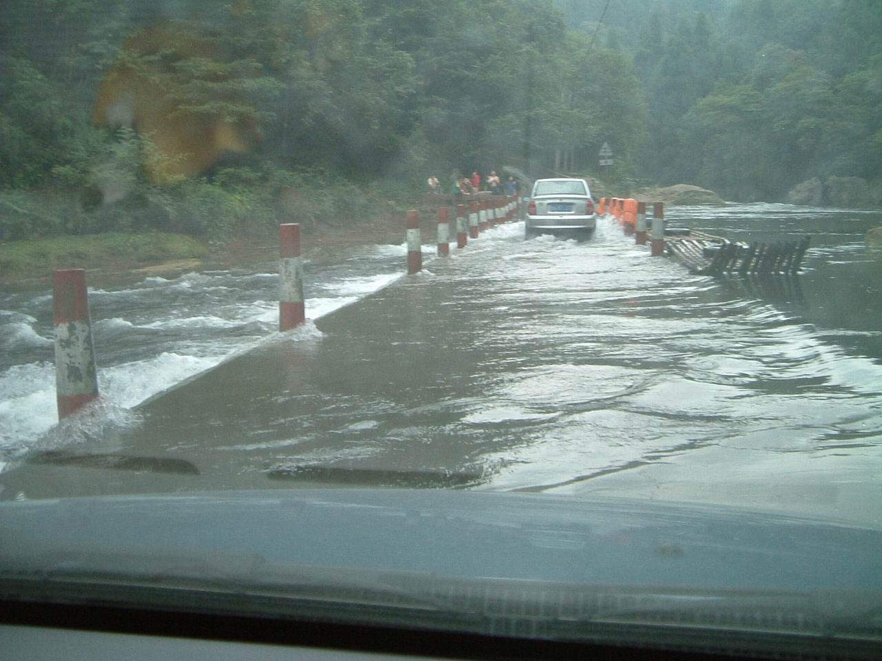 20048210305110973.jpg