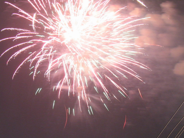 20052101854630210.jpg